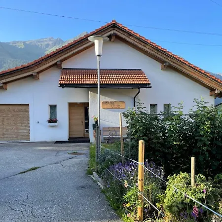 Casa Ursin Val Lumnezia *