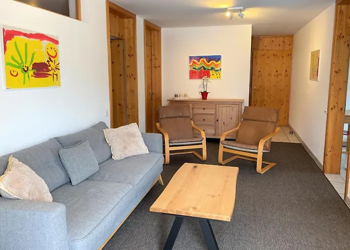 Alojamento de Acomodação e Pequeno-almoço Casa Ursin Val Lumnezia